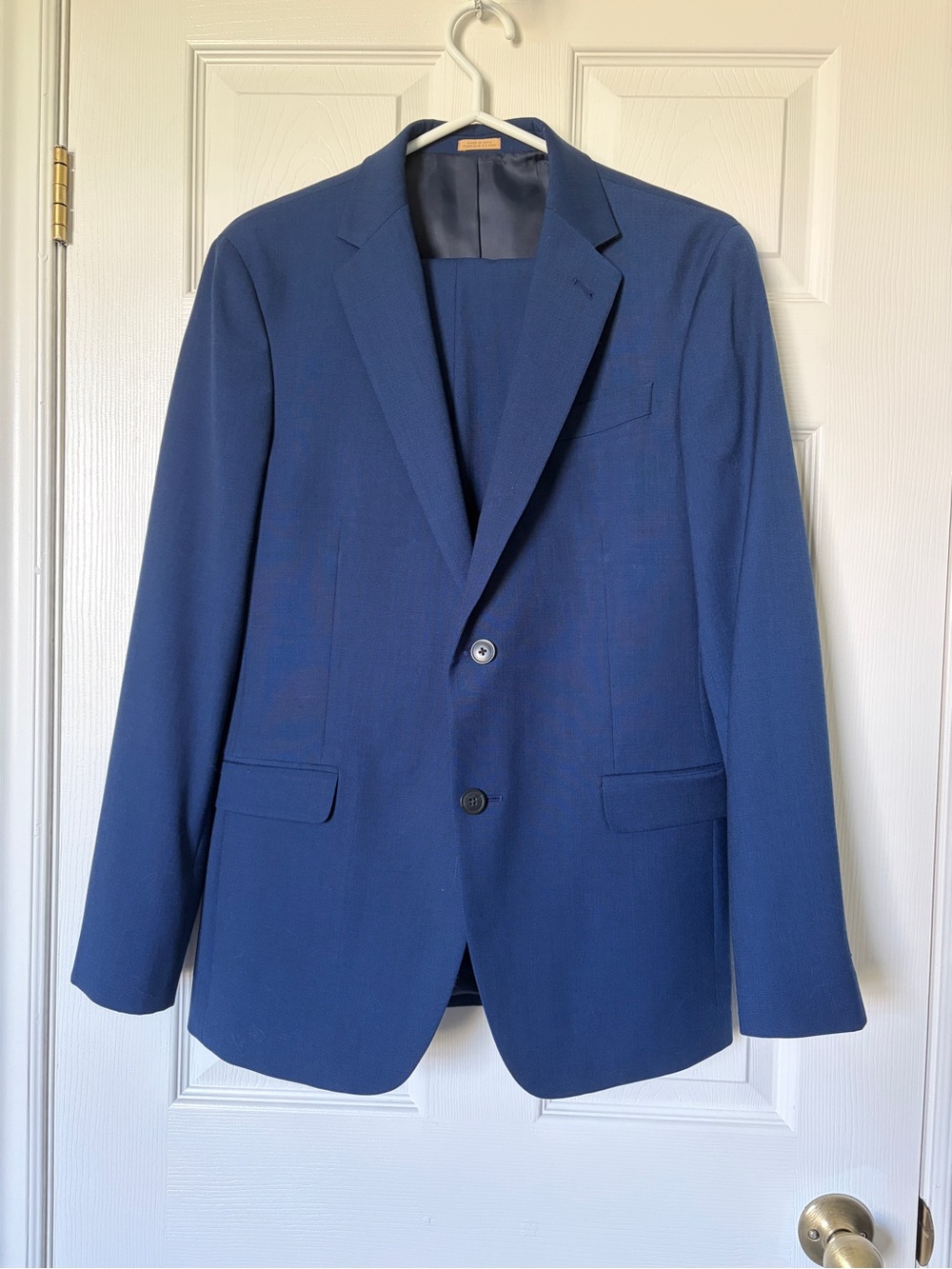 JOE Joseph Abboud Blue Wool Blend Suit Set - 38R / 32W
